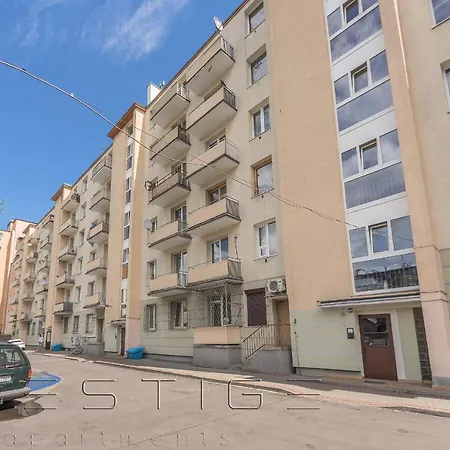 Apartament Loftowy Swietojanska Гдыня