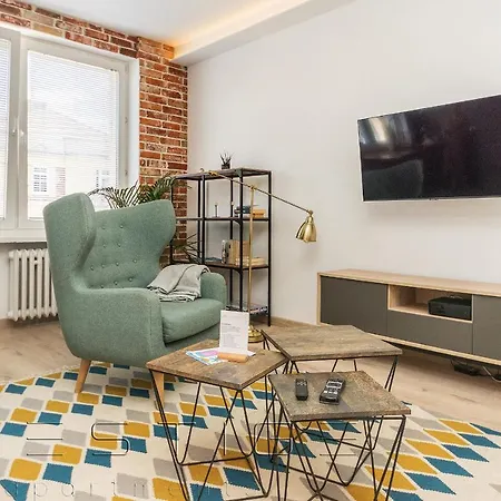 Апартаменты Apartament Loftowy Swietojanska Гдыня