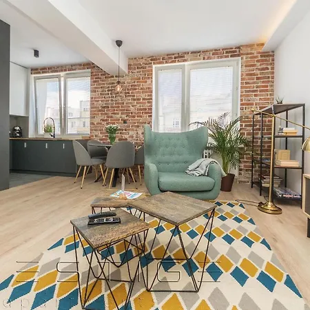 Апартаменты Apartament Loftowy Swietojanska